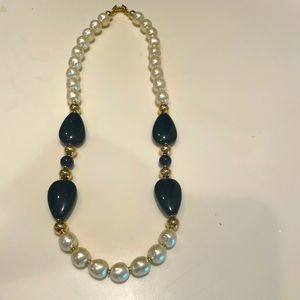 Pretty pearl and gold beads and black stone necklace